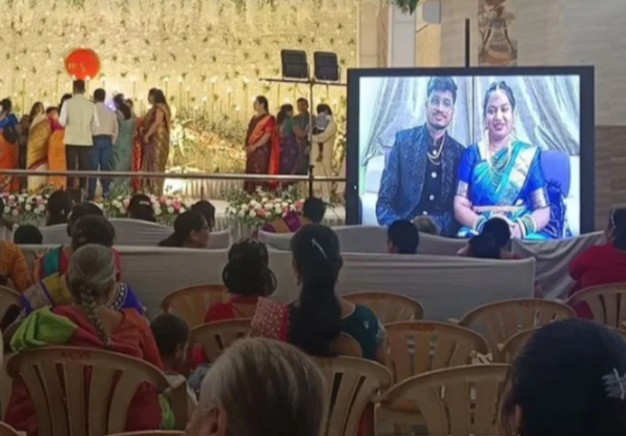 When Life’s Big Moments Go Online: The Virtual Reception that Proves It