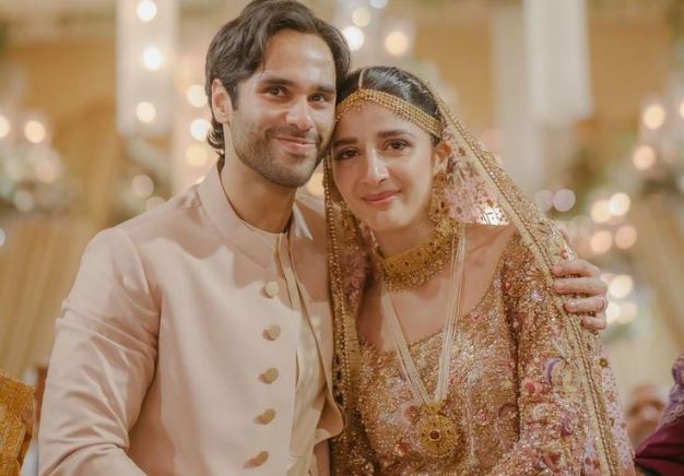 Ameer Gilani’s  Reply to Mawra Hocane Shows the Beauty of Their Relationship