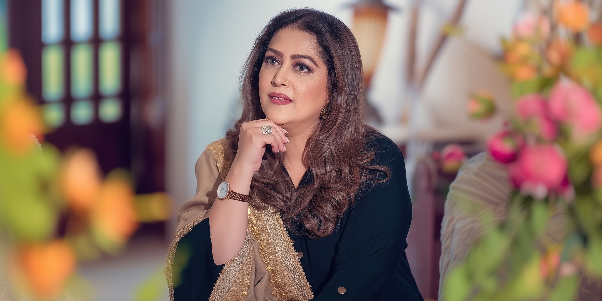 Celebrity blog photo